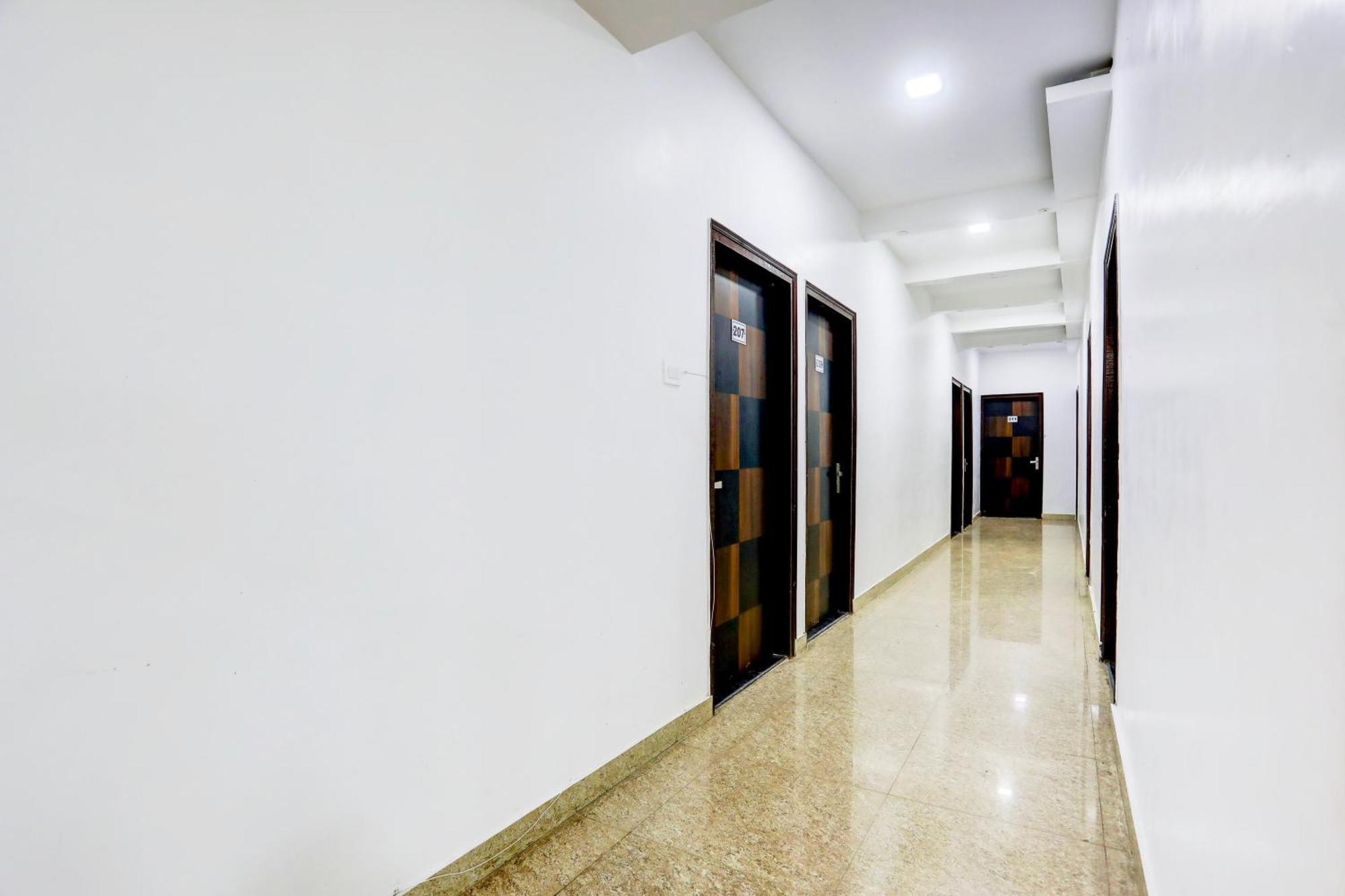 Hotel Super Collection O Kalyanpur à Kanpur Extérieur photo